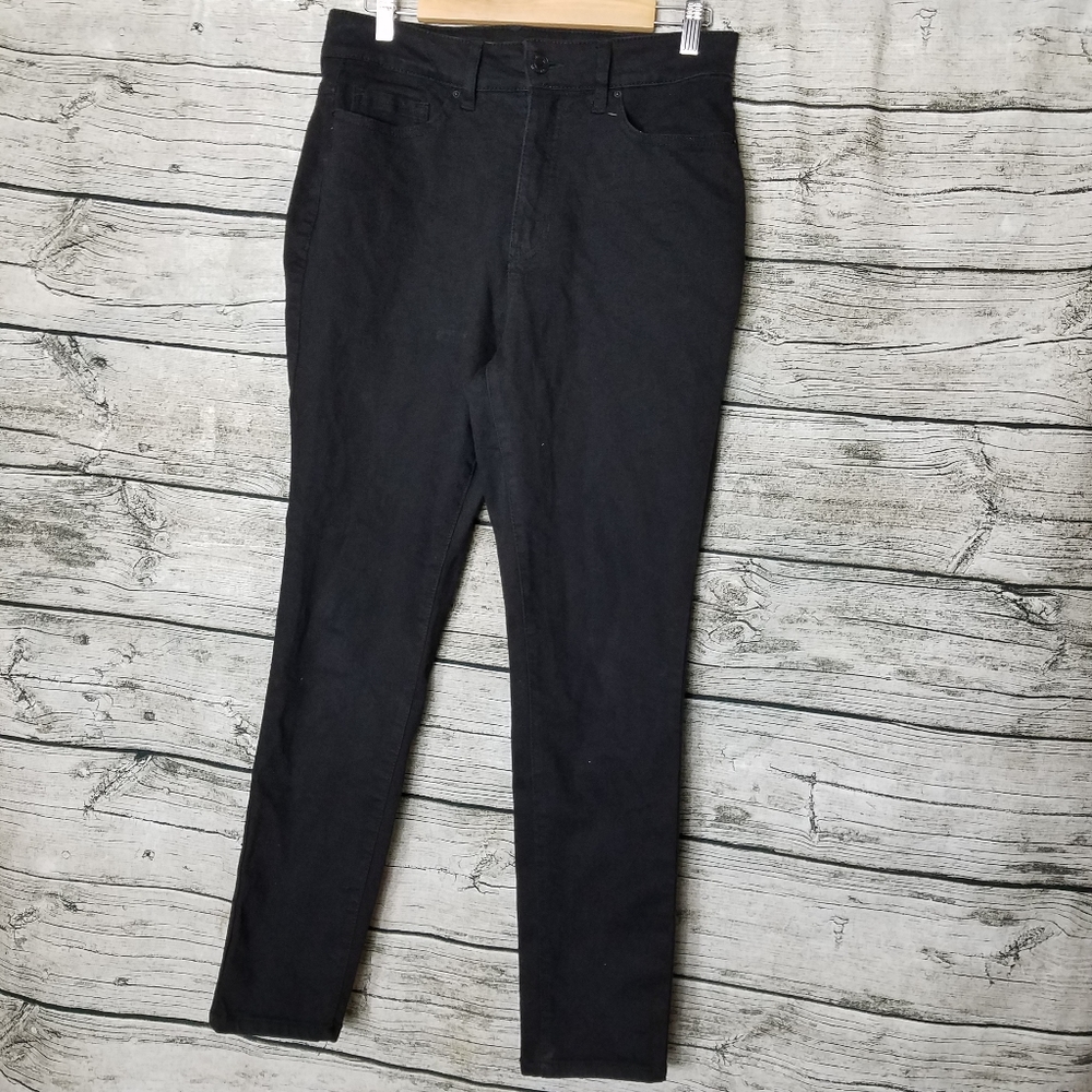 Time And Tru High Rise Skinny Black Jeans Size 14.Waist approx: 15.5 inches I